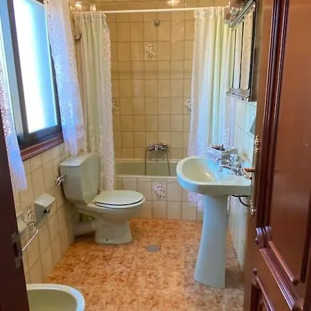 Дом отдыха Casa Vilacha - Ribeira Sacra Побра-До-Брольон